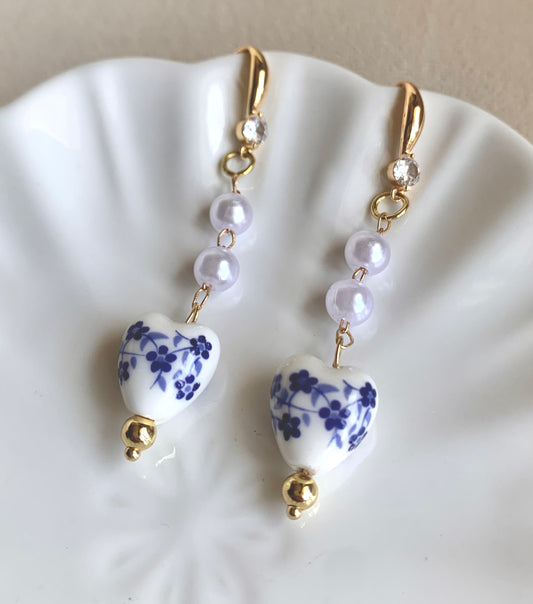 Aros Pearly Delft Hearts